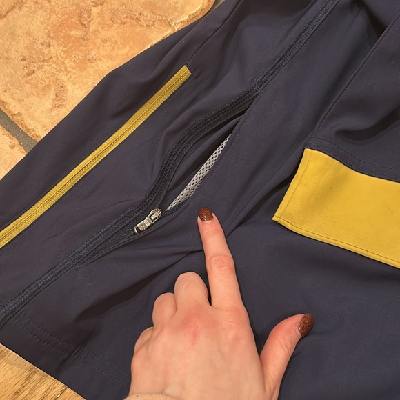 Under armour: quarter zip long sleeve Notre dame - Picture 3 of 7